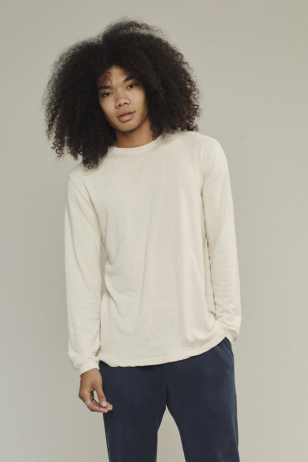 Tatoosh Long Sleeve Tee | Jungmaven Hemp Clothing & Accessories / model_desc: Chaz is 6’2” wearing L