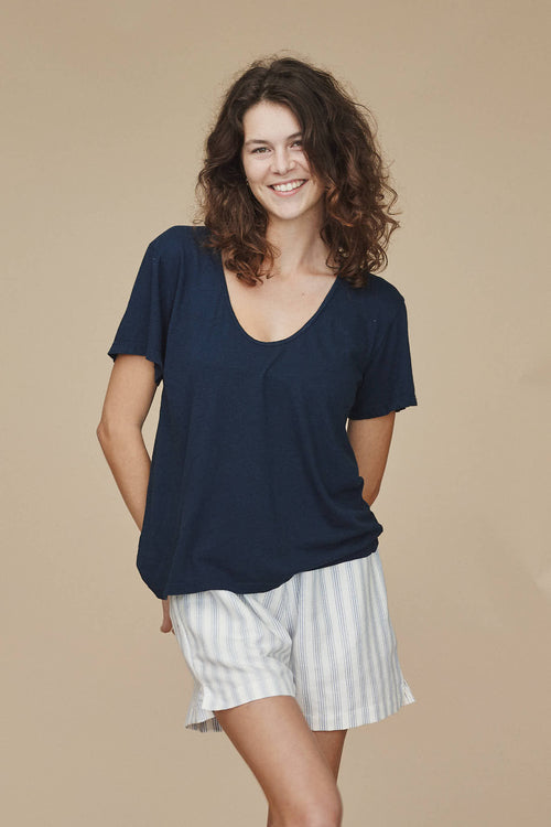 Zuma Scoop Neck Tee | Jungmaven Hemp Clothing & Accessories / model_desc: Sydney is 5’7” wearing S